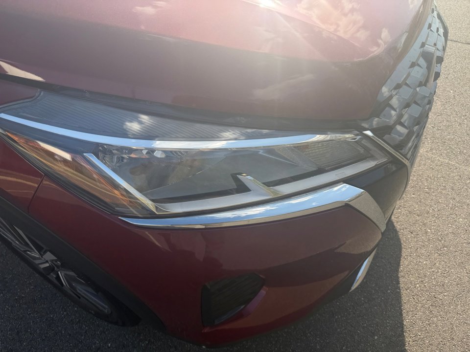 Used 2022 Nissan Kicks SV w/ Interior Electronics Package FWD image 24