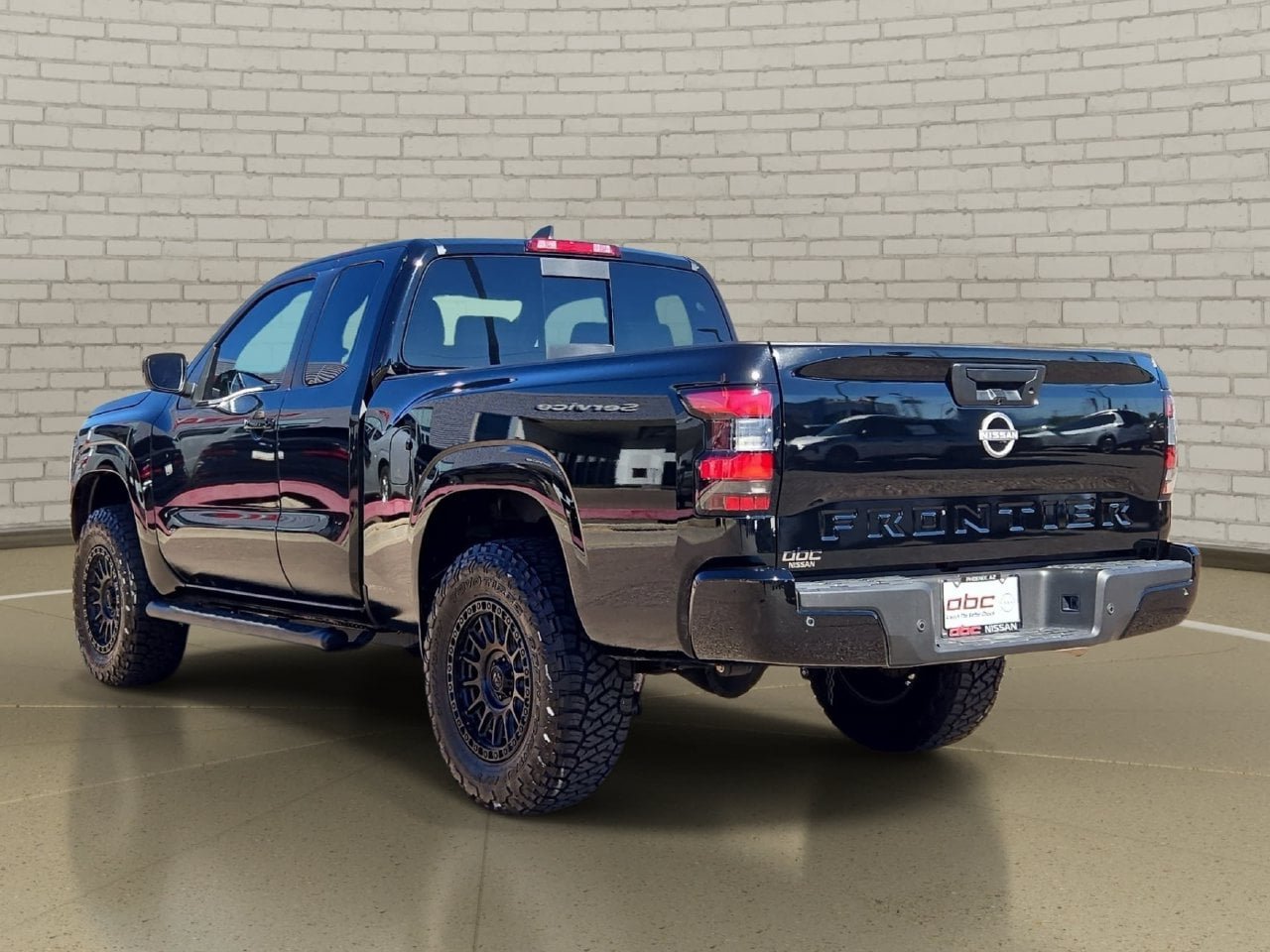 Certified 2025 Nissan Frontier SV RWD image 7