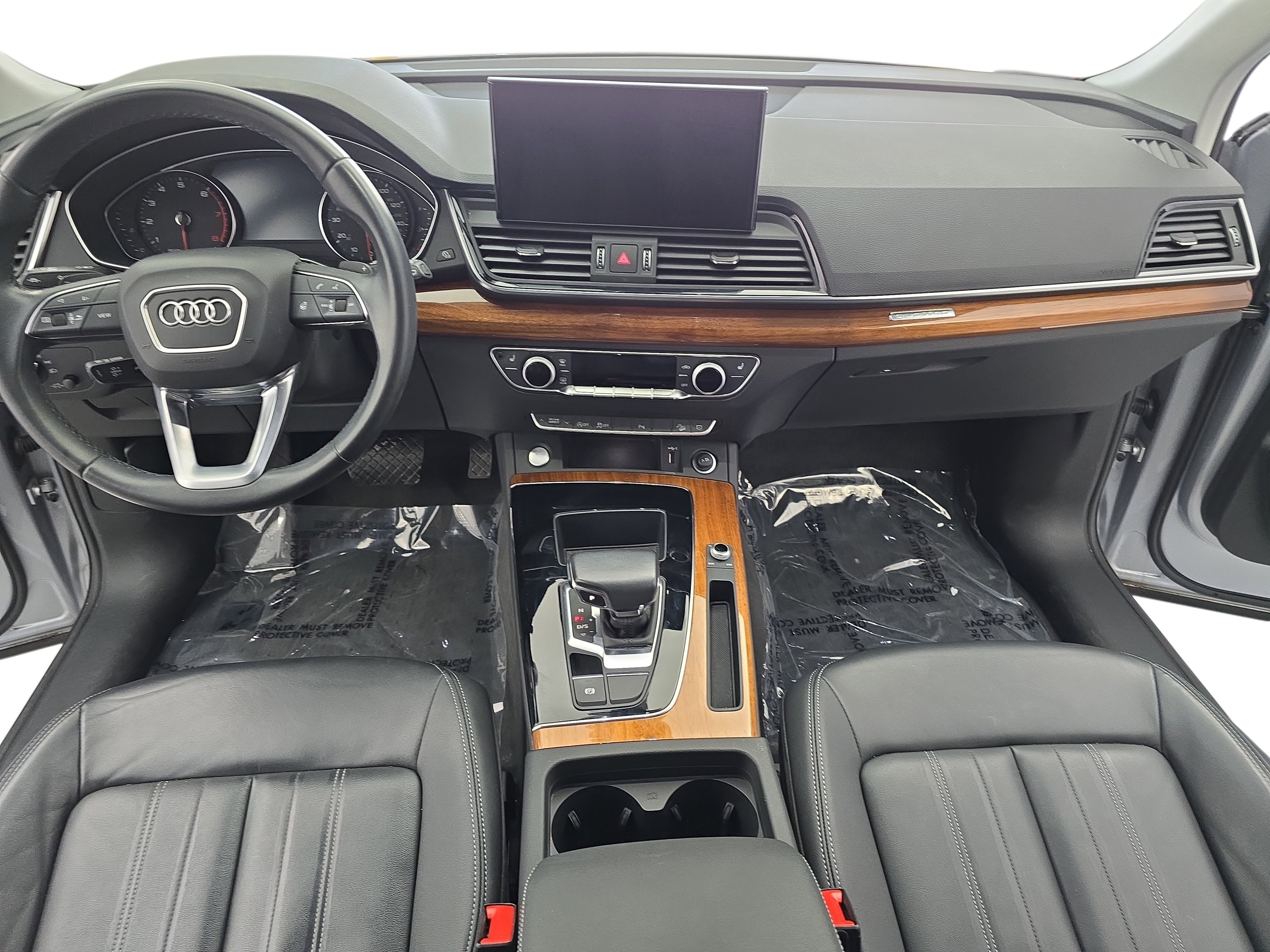 Used 2023 Audi Q5 2.0T Premium w/ Convenience Package image 9