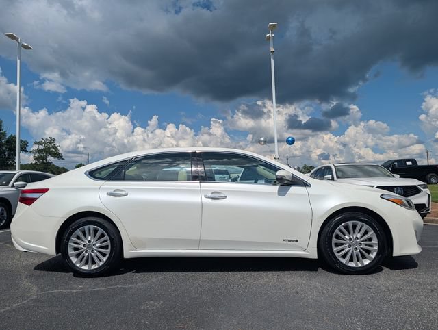 Used 2014 Toyota Avalon Limited w/ Technology Package FWD image 40