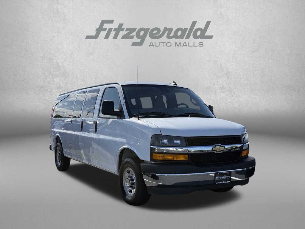 Used 2025 Chevrolet Express 3500 LT w/ LT Preferred Equipment Group