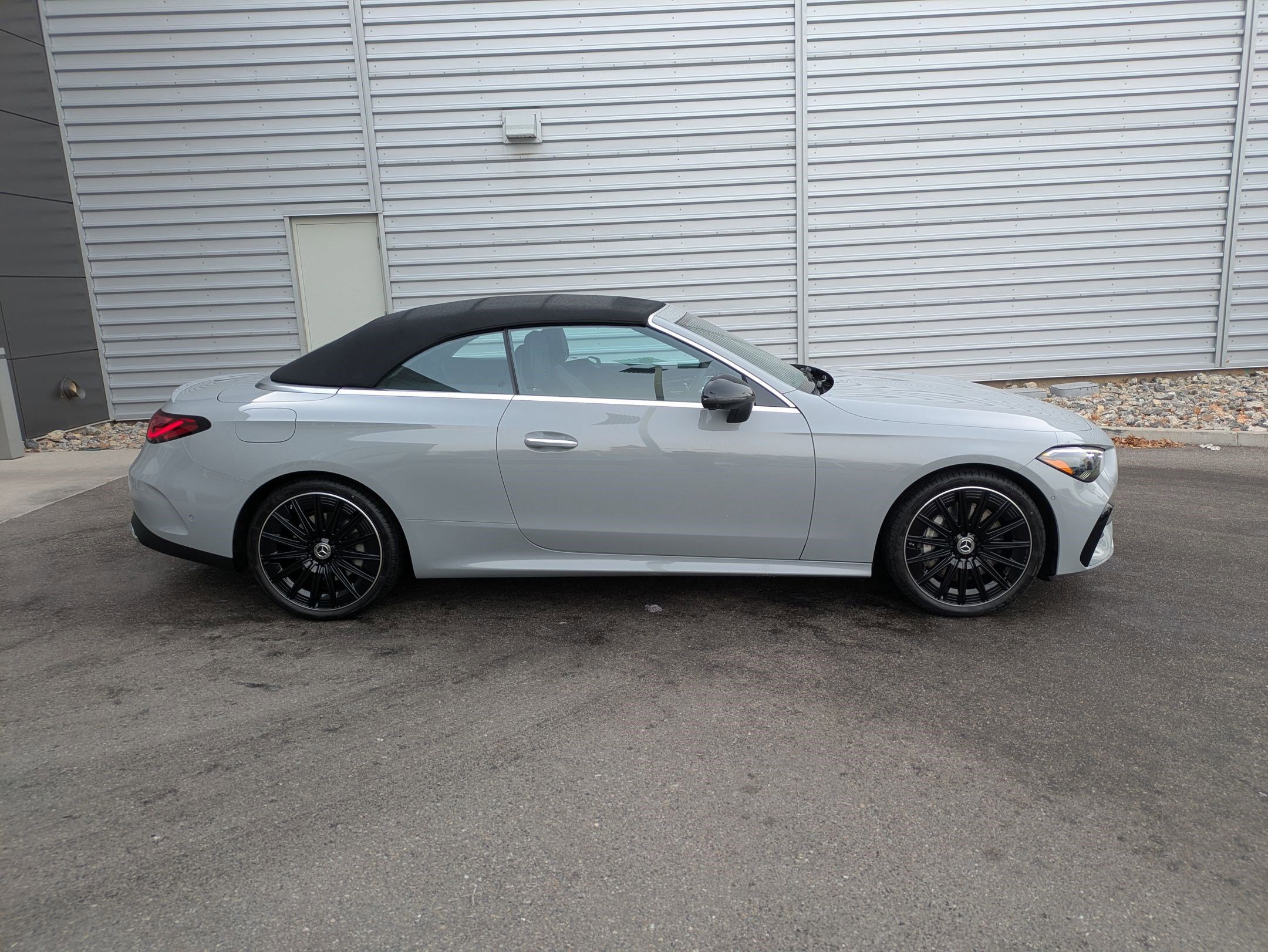 New 2026 Mercedes-Benz CLE 450 4MATIC Cabriolet image 2