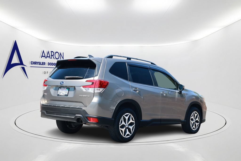 Used 2021 Subaru Forester Premium w/ Popular Package #1 AWD/4WD image 4