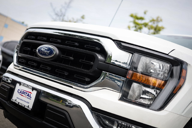 Used 2023 Ford F150 XLT w/ FX4 Off-Road Package AWD/4WD image 18