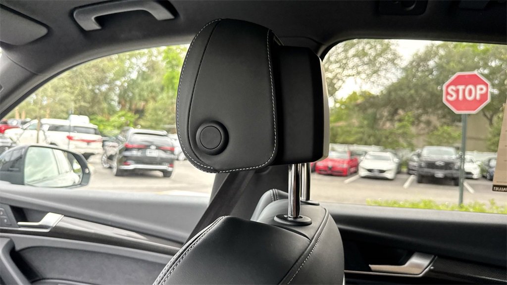 Used 2023 Audi SQ5 Premium Plus w/ Premium Plus Package image 17