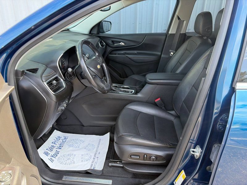Used 2019 Chevrolet Equinox Premier w/ LPO, Floor Liner Package AWD/4WD image 18
