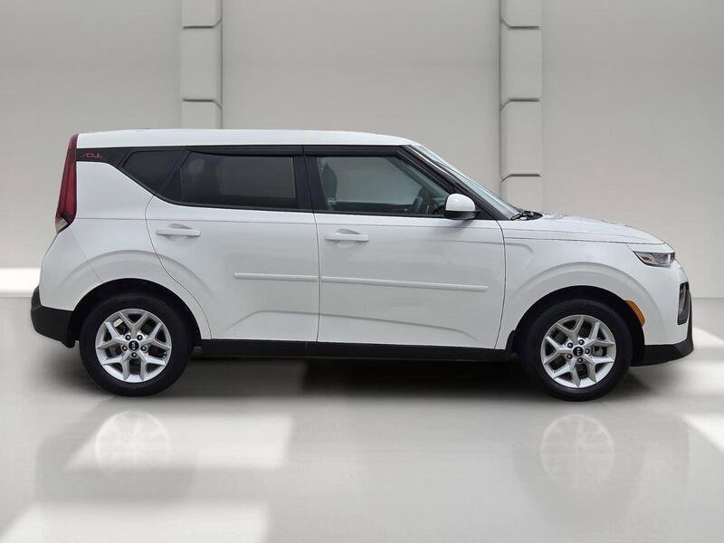 Used 2020 Kia Soul S FWD image 6