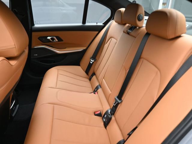 New 2026 BMW 330i Sedan w/ M Sport Package image 23