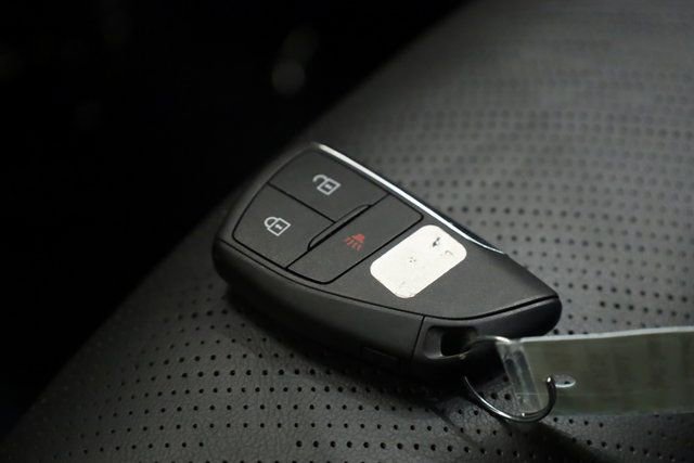 Used 2024 Buick Envision Sport Touring image 29