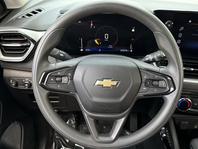 Certified 2025 Chevrolet TrailBlazer LT FWD image 15