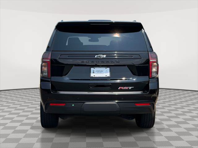 Used 2024 Chevrolet Suburban RST w/ Luxury Package AWD/4WD image 6