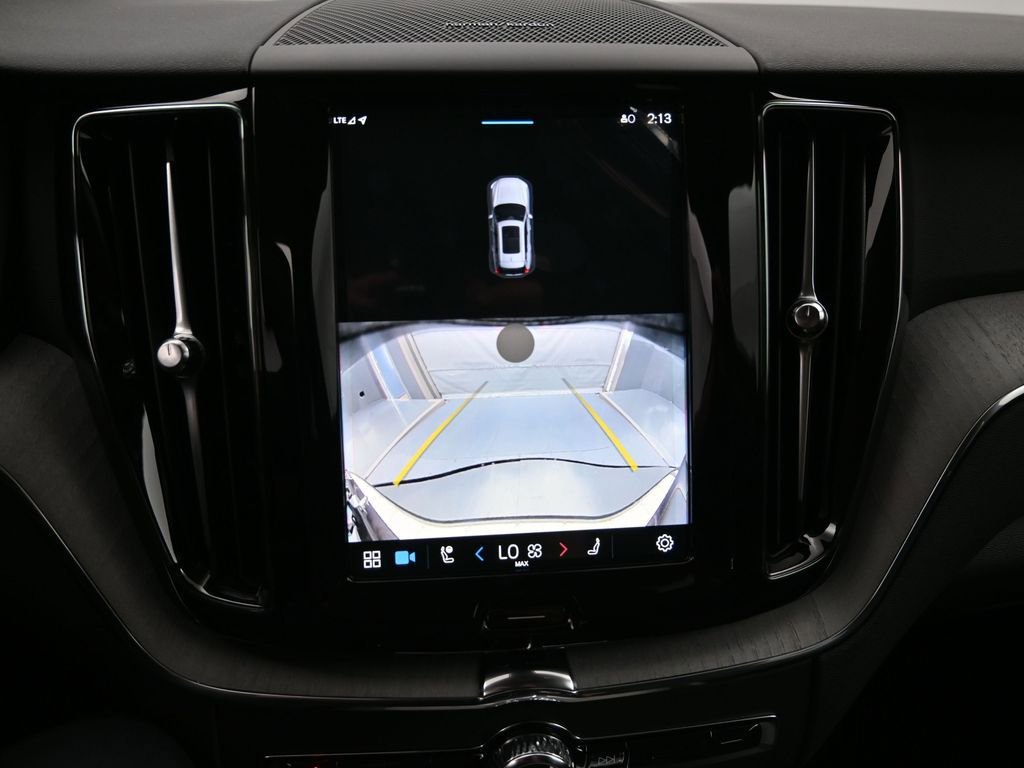 New 2025 Volvo XC60 B5 Plus w/ Protection Package Premier image 12