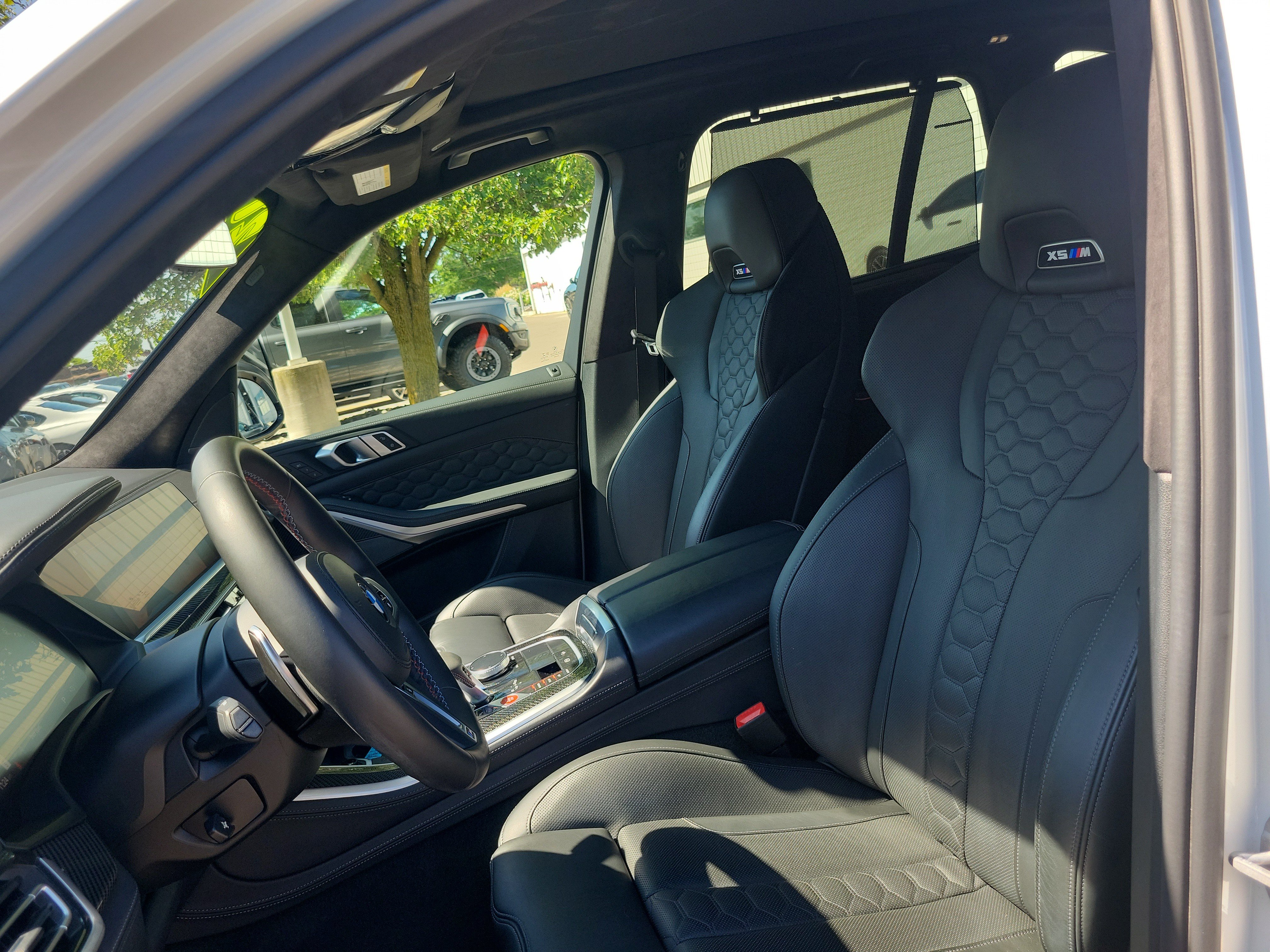 Used 2021 BMW X5 M w/ Executive Package AWD/4WD image 5