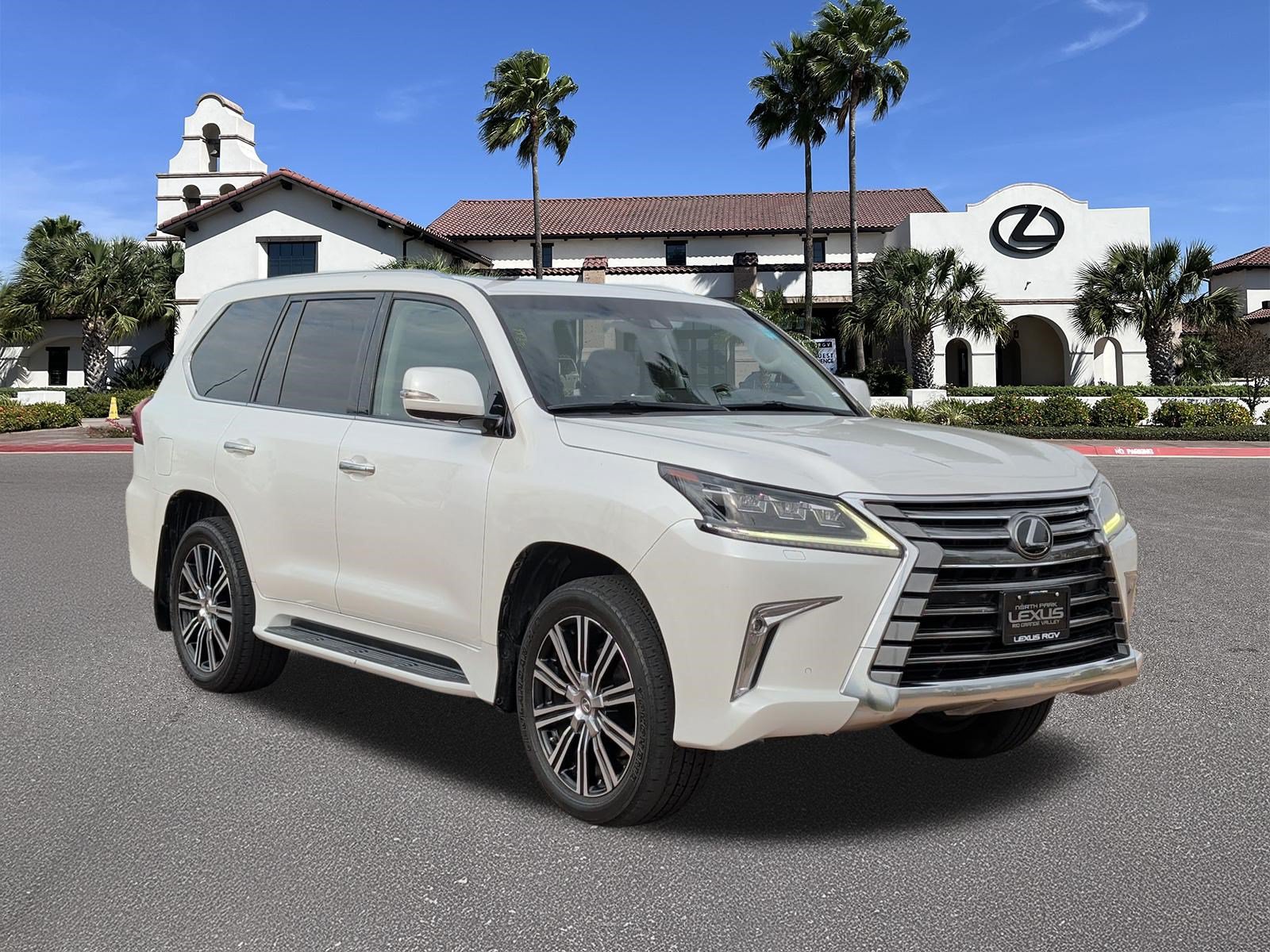 Used 2019 Lexus LX 570 4WD w/ Luxury Package image 1