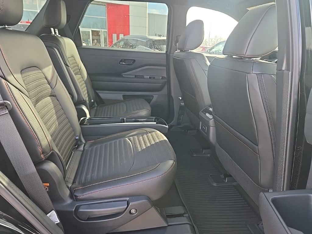 New 2026 Nissan Pathfinder Rock Creek w/ Rock Creek Premium Package image 30