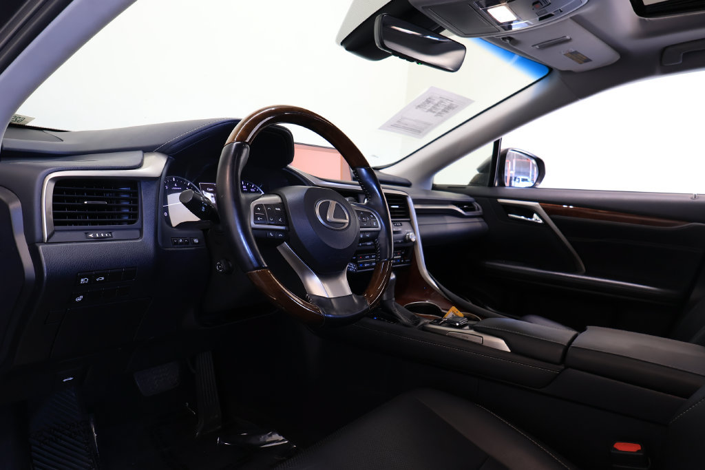 Used 2018 Lexus RX 350L FWD image 17