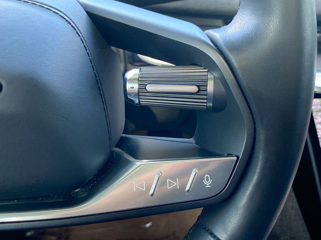 Used 2022 Lucid Air Grand Touring image 33