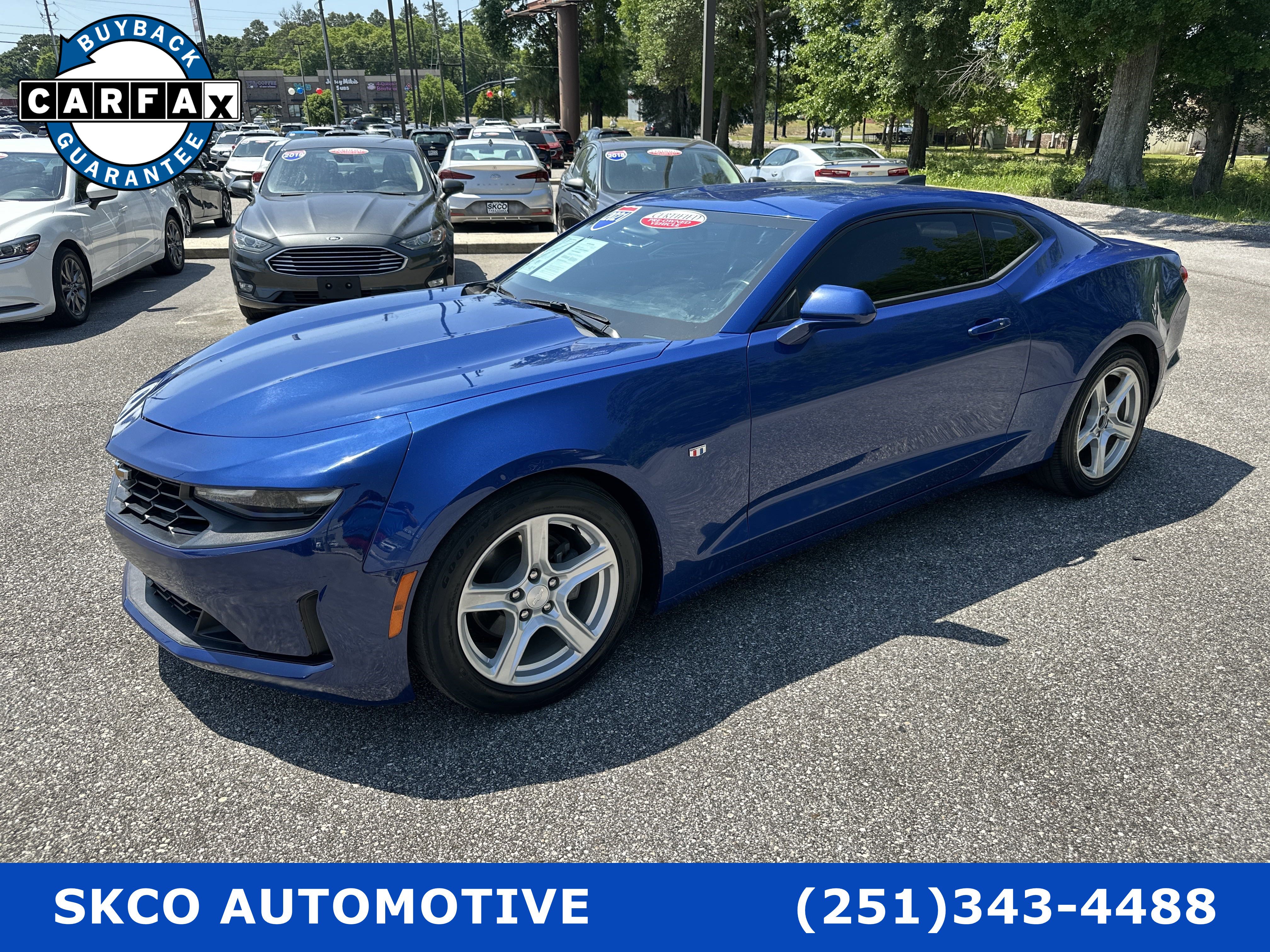 Used 2021 Chevrolet Camaro LT RWD image 1