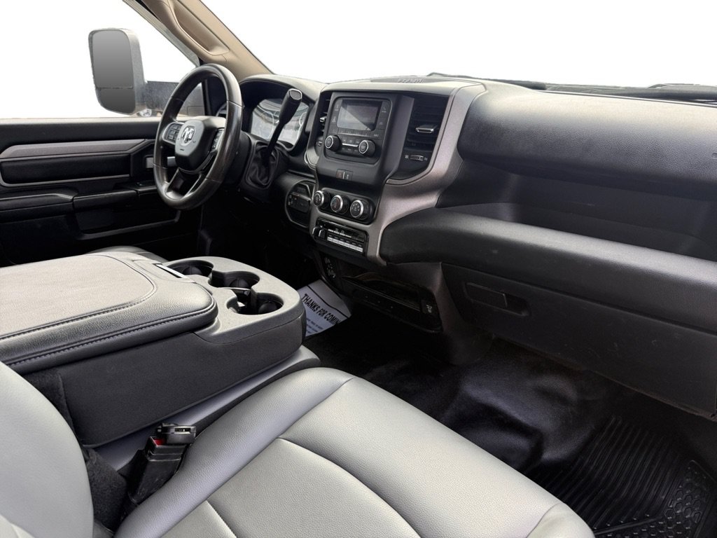 Used 2019 RAM 5500 Tradesman AWD/4WD image 12