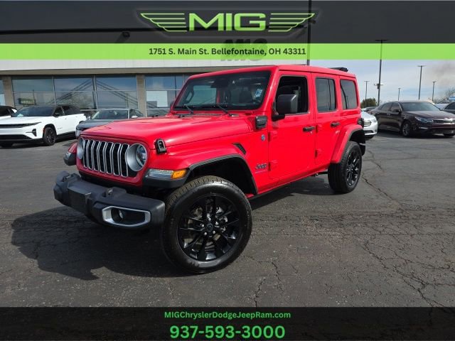 Used 2025 Jeep Wrangler Unlimited Sahara w/ Safety Group image 1