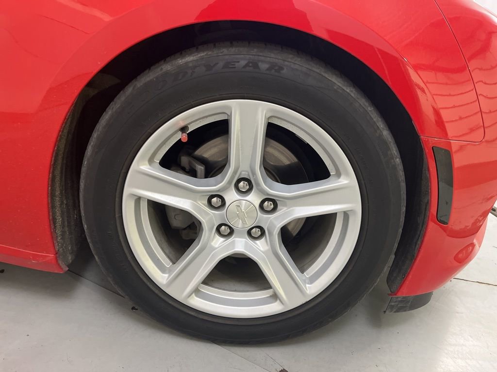 Used 2022 Chevrolet Camaro LT image 12