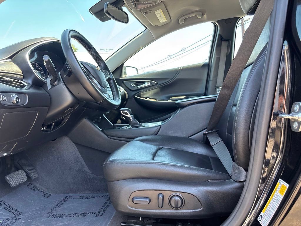 Used 2024 Chevrolet Malibu LT FWD image 12