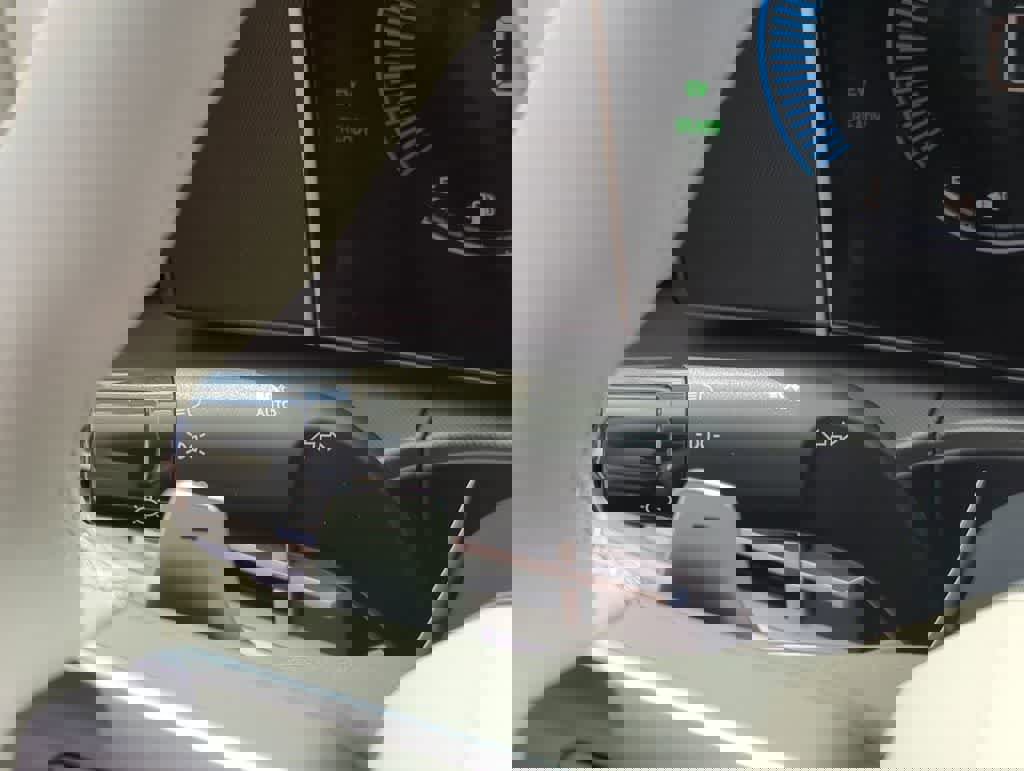 New 2026 Hyundai Santa Fe SE image 27