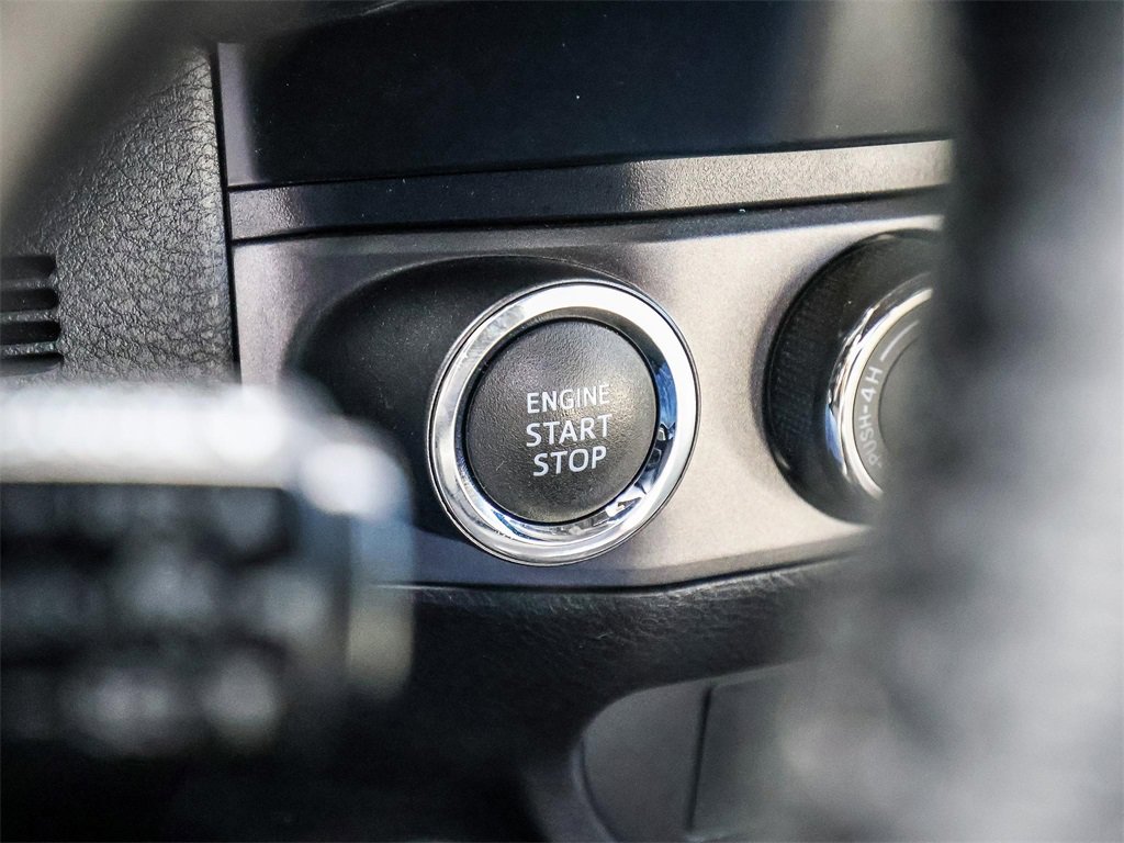 Used 2021 Toyota Tacoma TRD Off-Road image 31