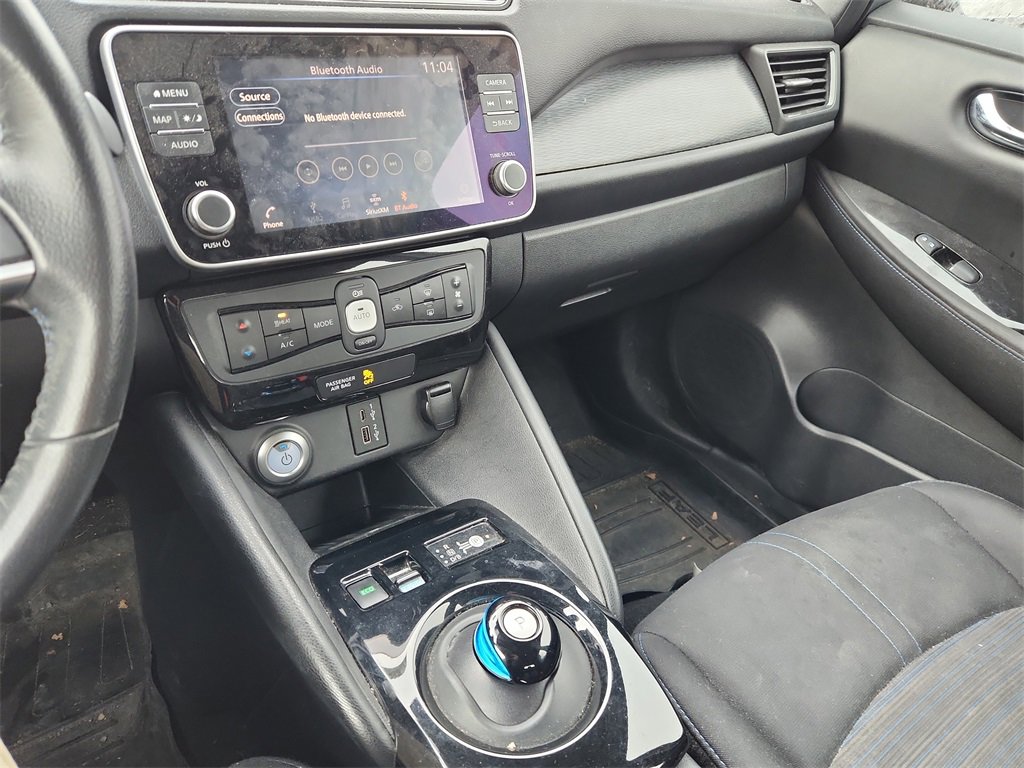 Used 2020 Nissan Leaf SV w/ SV Technology Package image 24