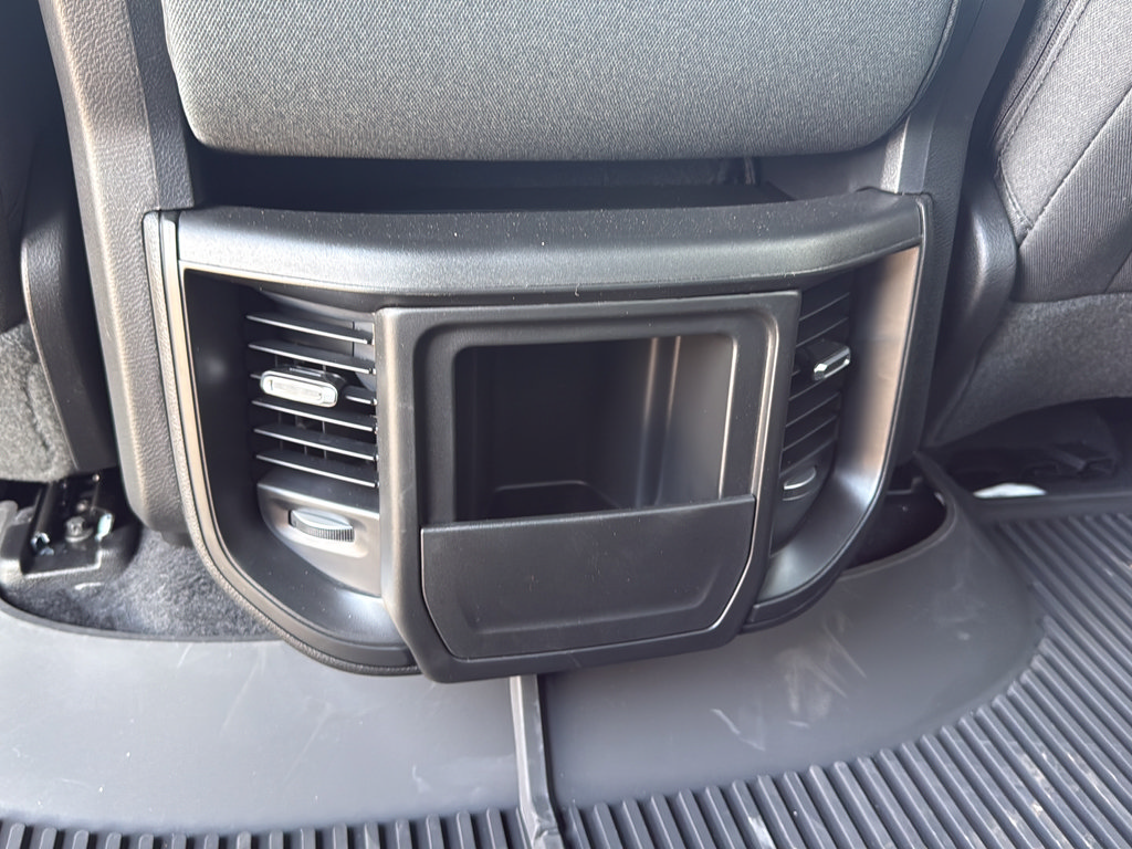 New 2025 RAM 1500 Tradesman w/ Night Edition AWD/4WD image 15