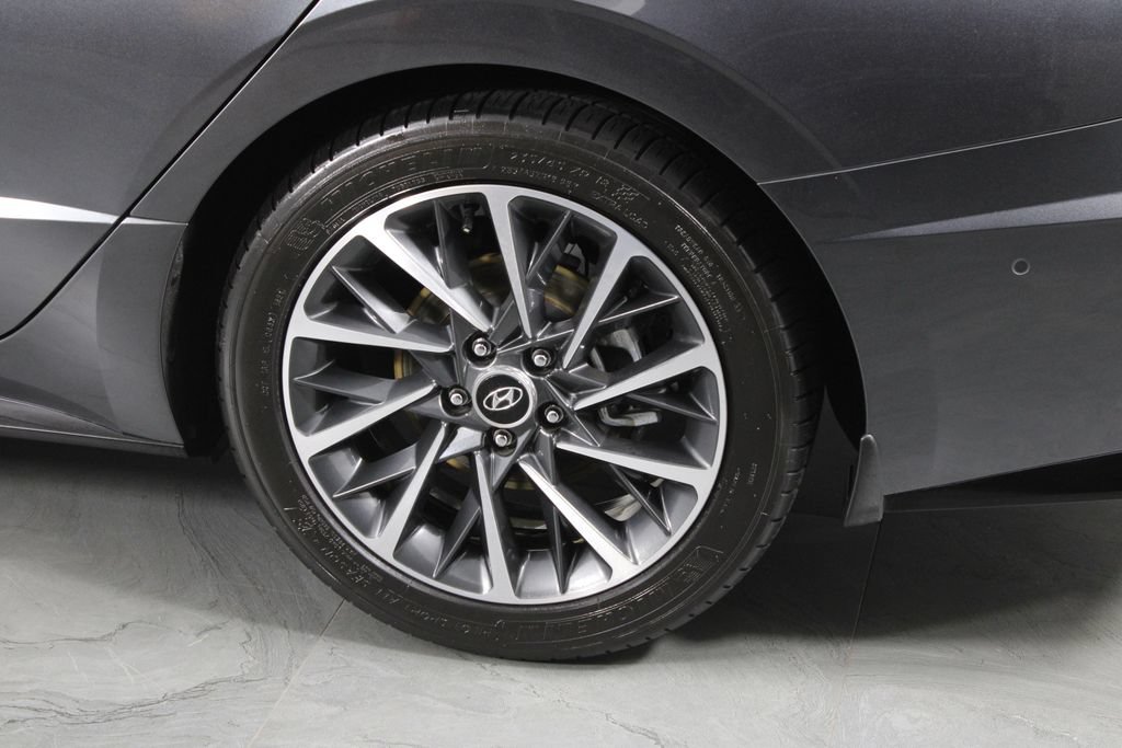 Certified 2023 Hyundai Sonata Limited FWD image 15