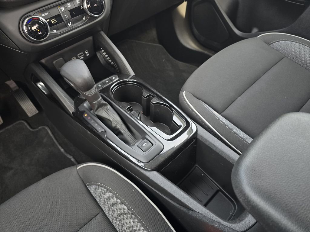 Used 2022 Chevrolet TrailBlazer LT w/ Convenience Package image 16