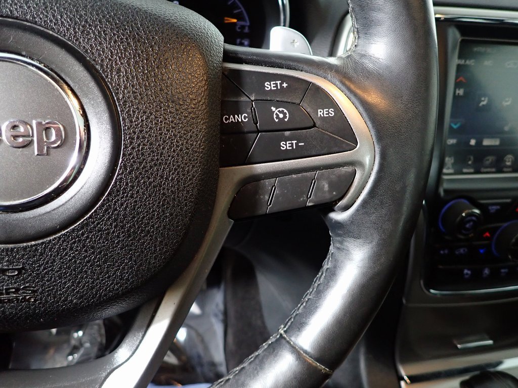 Used 2017 Jeep Grand Cherokee Altitude image 27