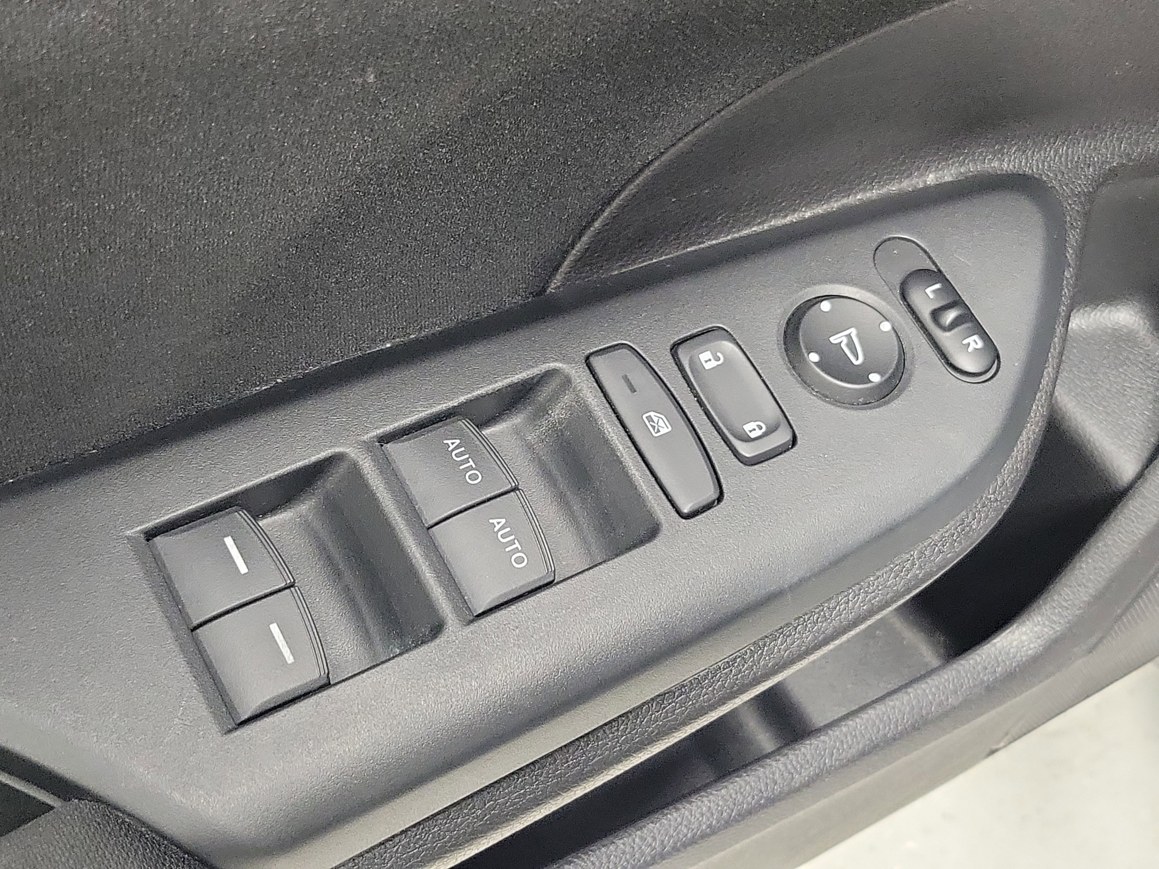 Used 2021 Honda Civic EX image 16