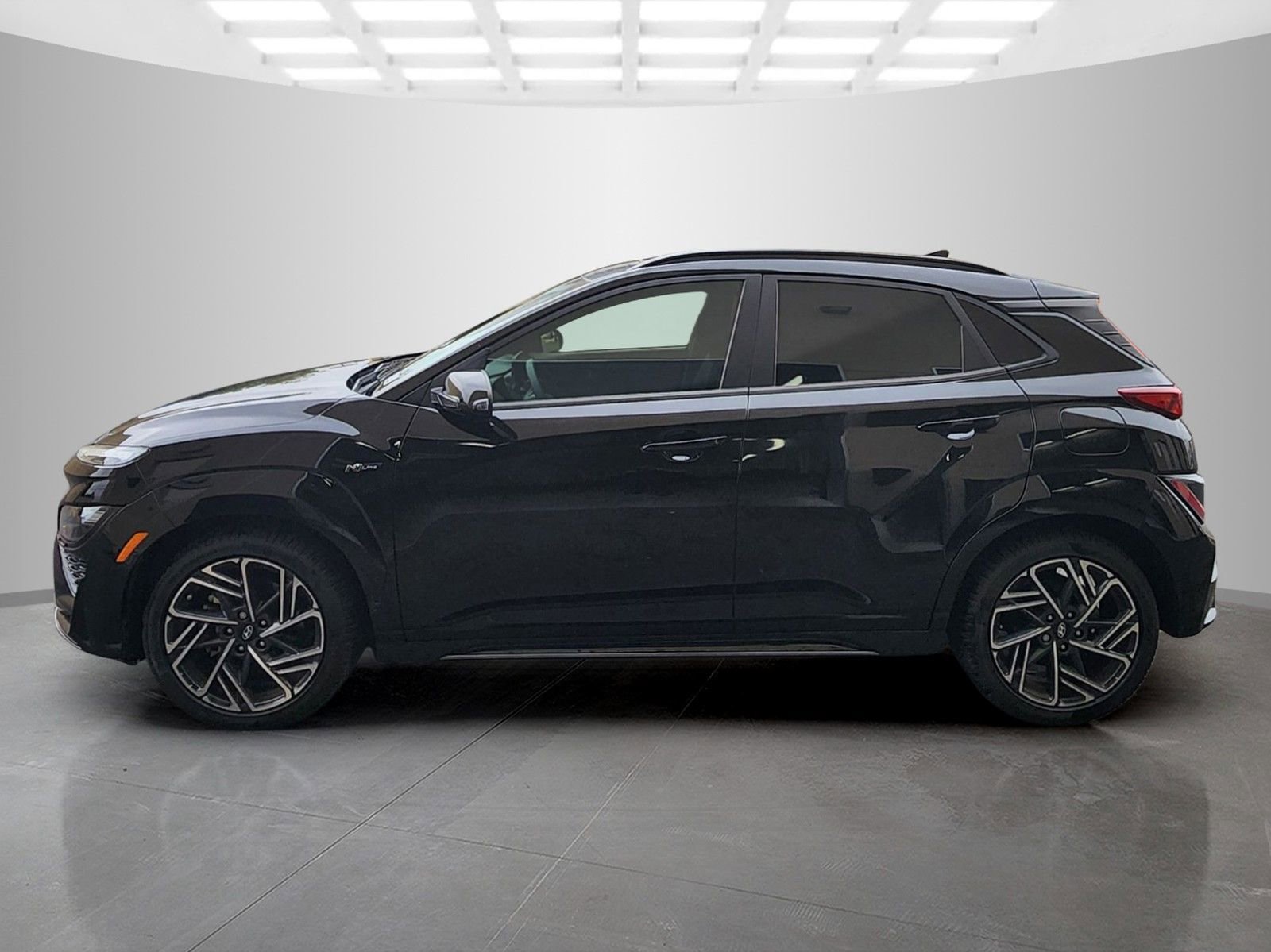 Used 2023 Hyundai Kona N Line w/ Cargo Package FWD image 4