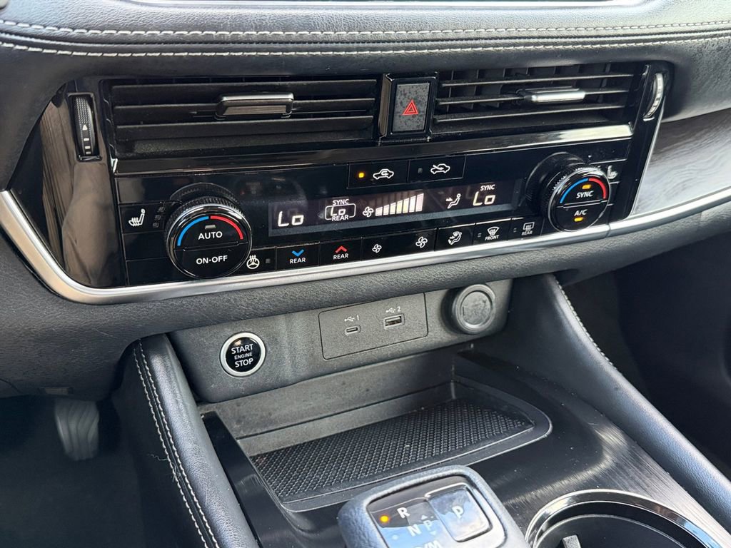 Used 2021 Nissan Rogue SL w/ Premium Package FWD image 25