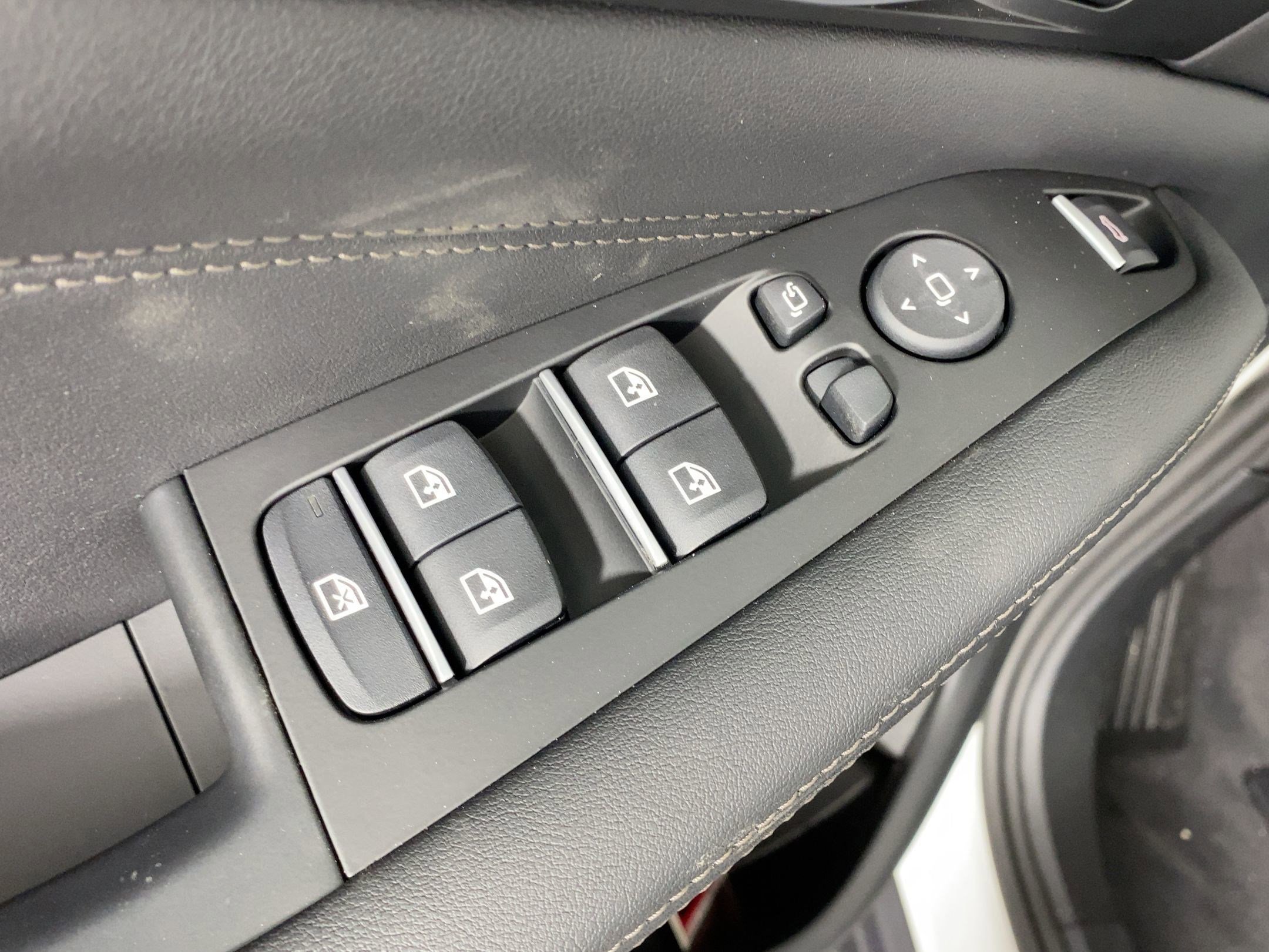 Used 2026 BMW X5 sDrive40i w/ Premium Package image 21