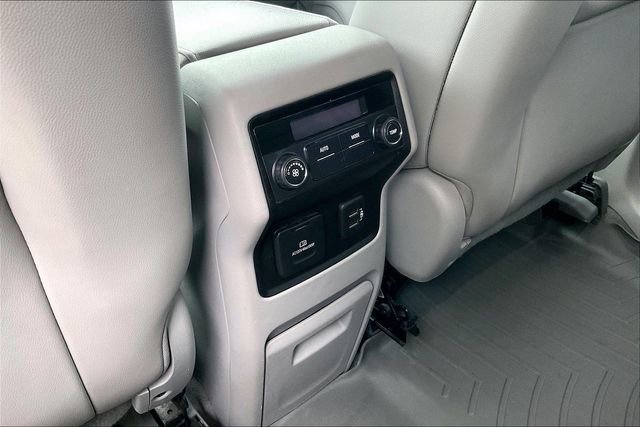 Used 2019 GMC Acadia SLT FWD image 35