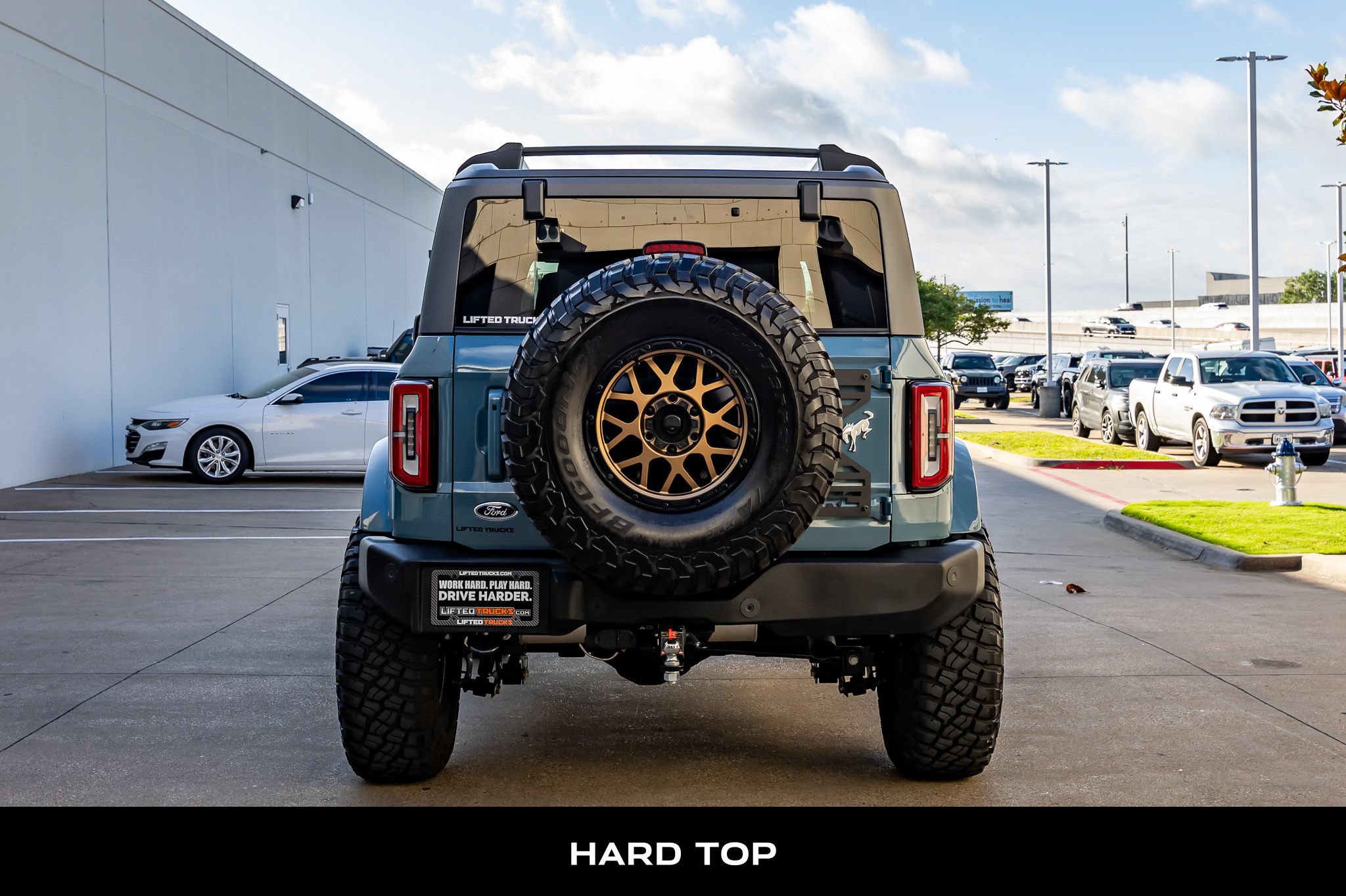 Used 2022 Ford Bronco Outer Banks AWD/4WD image 7