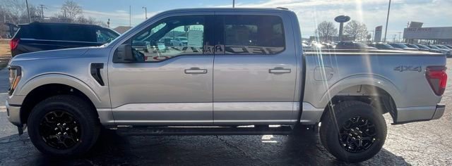 New 2026 Ford F150 XLT w/ XLT Black Appearance Package image 5