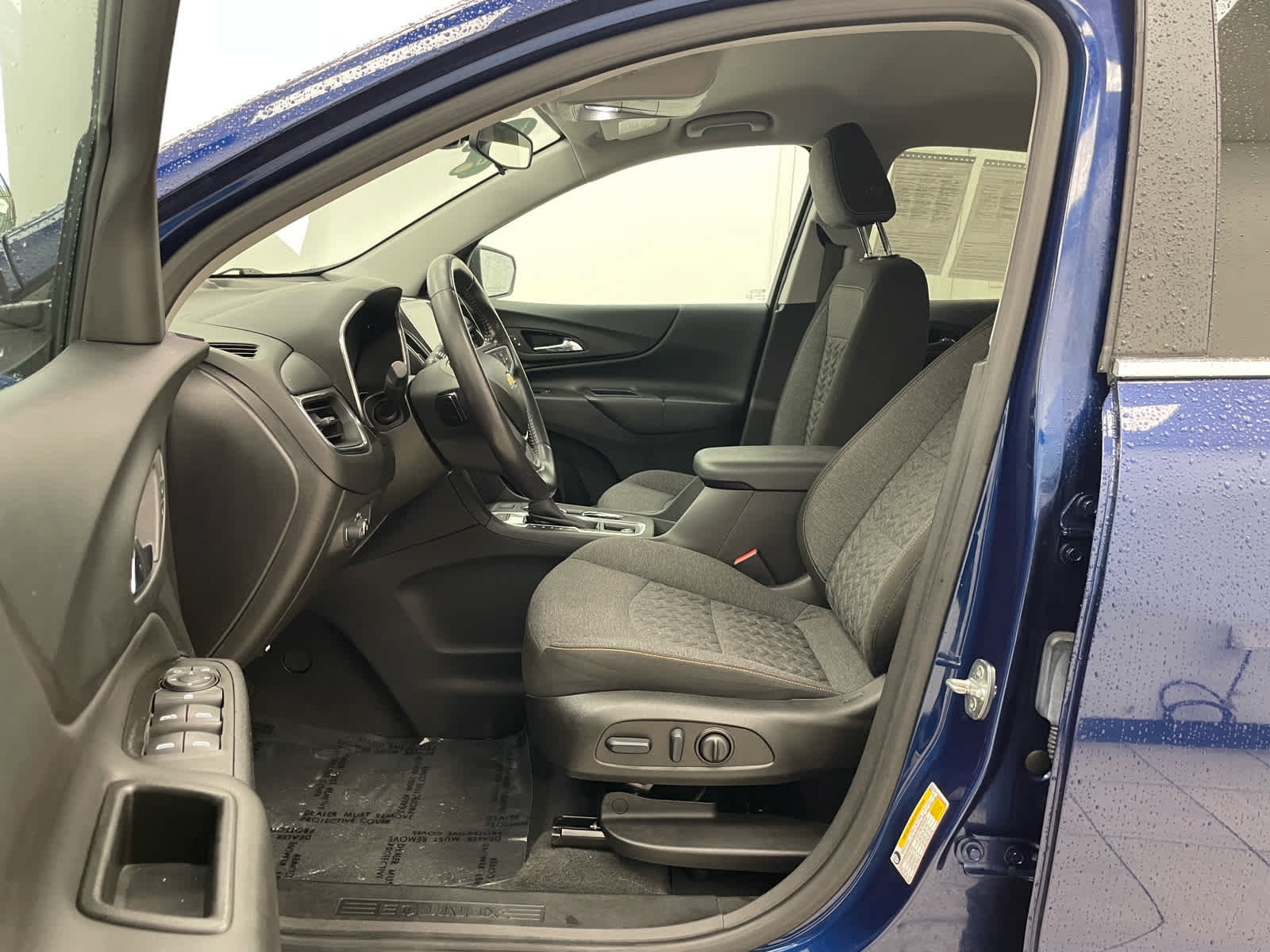 Certified 2022 Chevrolet Equinox LT AWD/4WD image 10