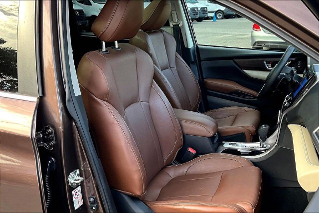 Used 2019 Subaru Ascent Touring w/ Popular Package #2 AWD/4WD image 7