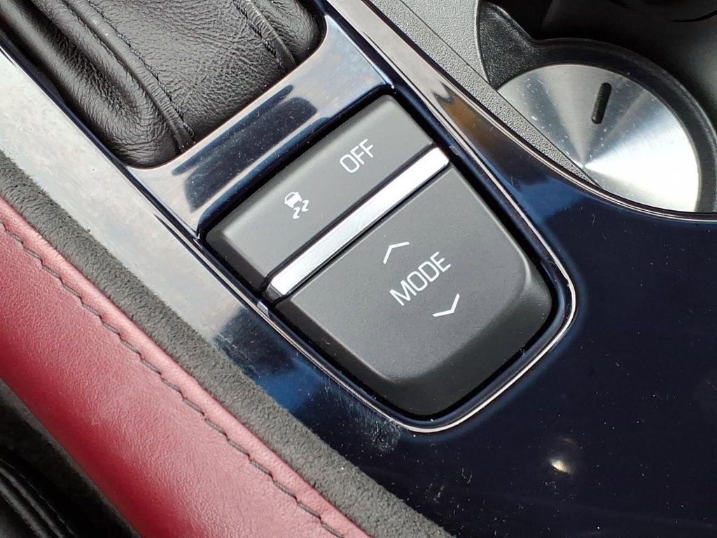 Used 2016 Cadillac CTS Premium image 19