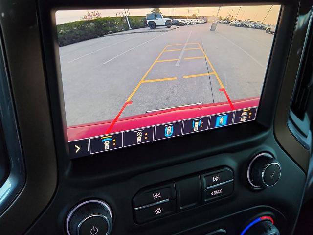 Used 2022 Chevrolet Silverado 1500 High Country w/ Technology Package image 23