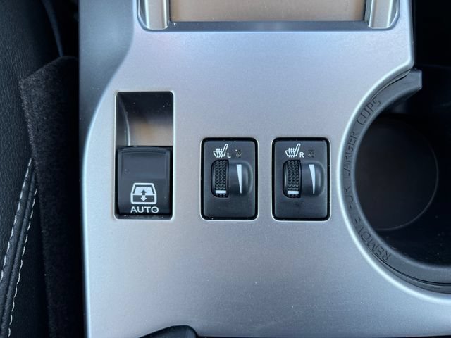 Used 2024 Toyota 4Runner SR5 Premium w/ Moonroof Package AWD/4WD image 30