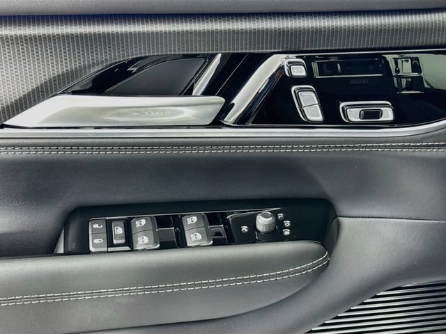 New 2026 Jeep Grand Wagoneer L Summit AWD/4WD image 21