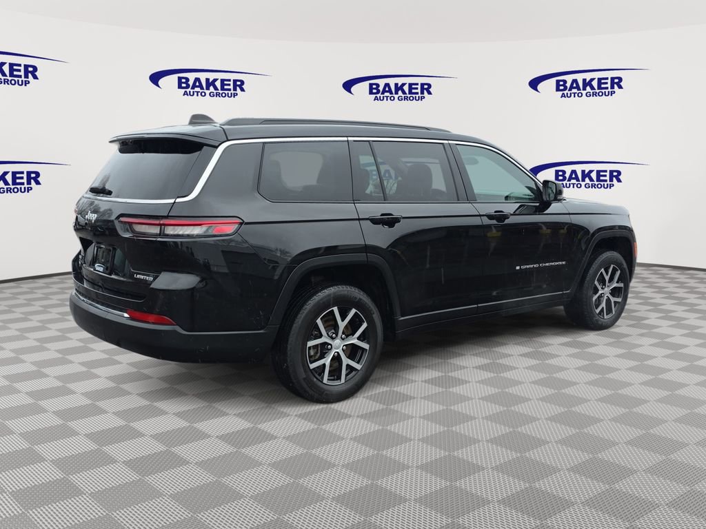 Used 2024 Jeep Grand Cherokee L Limited w/ Luxury Tech Group II image 3