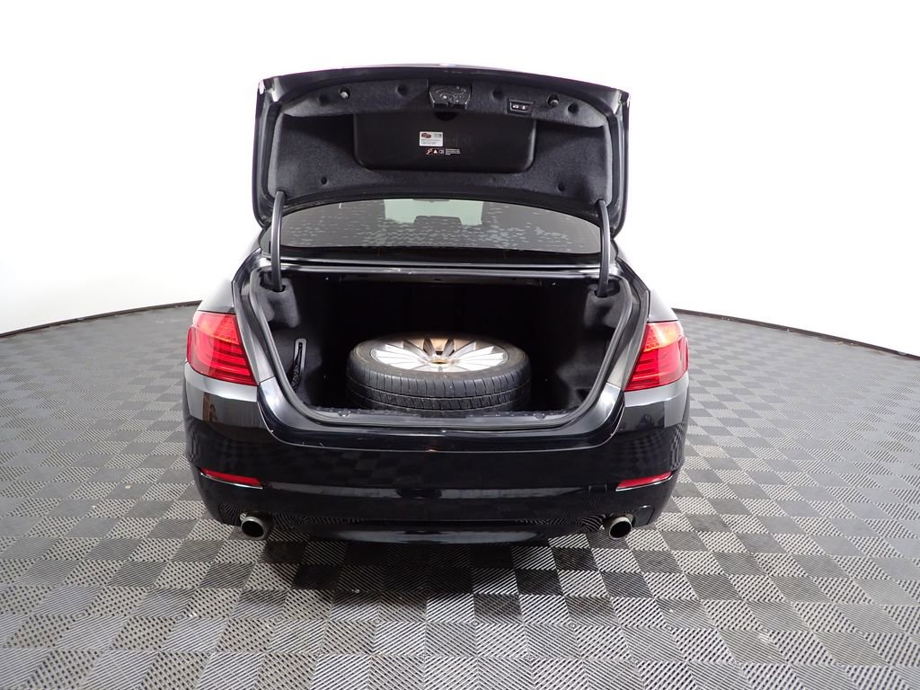 Used 2013 BMW 535i xDrive Sedan image 15