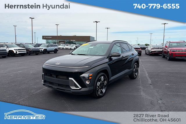 Used 2024 Hyundai Kona SEL FWD image 3