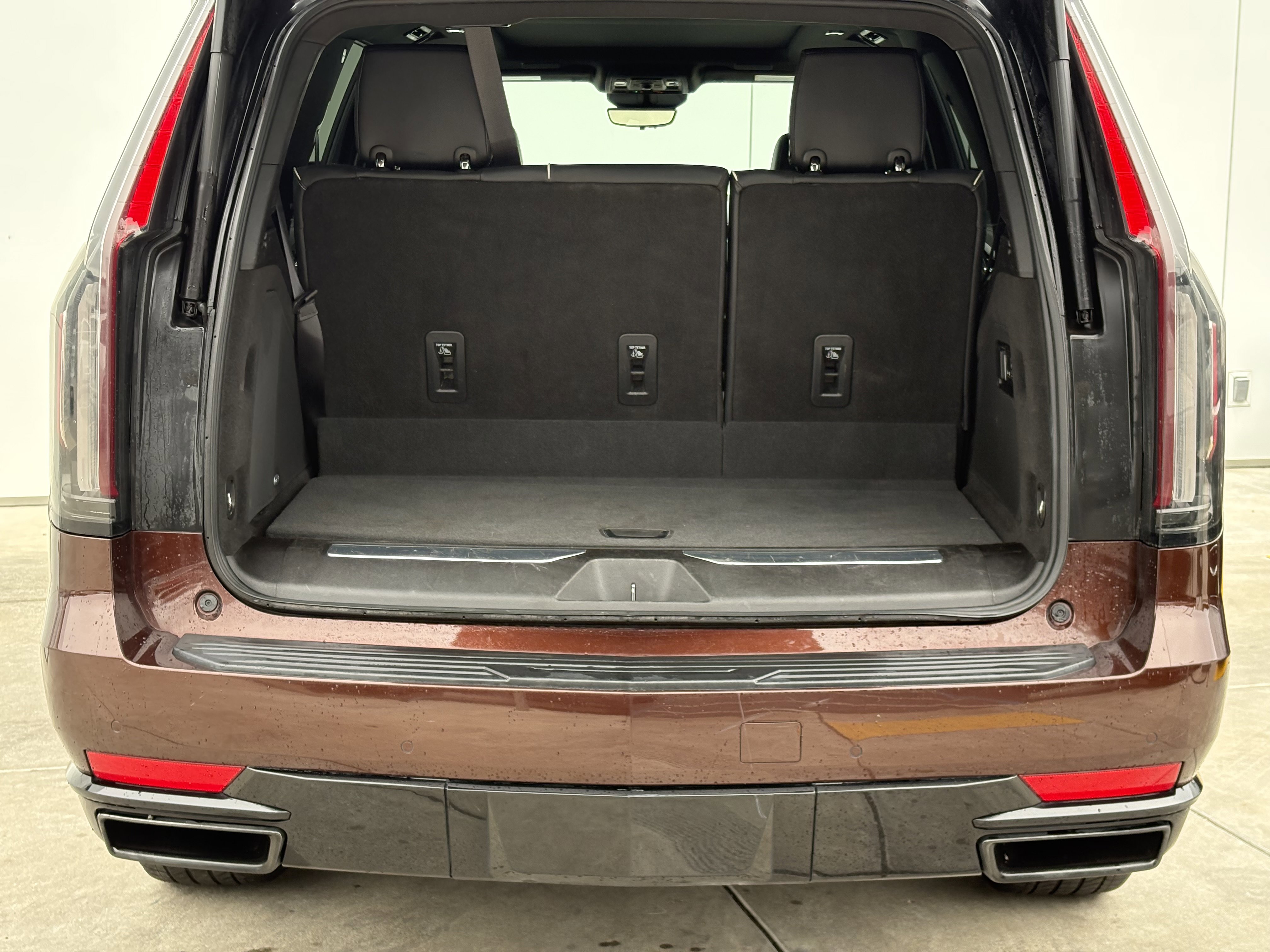 Used 2023 Cadillac Escalade Sport image 9